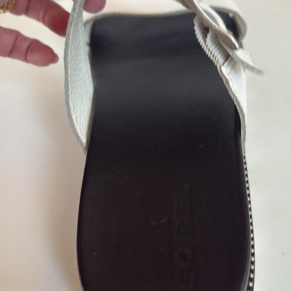 Sorel white Roaming Roaming Buckle Slides slide sandal slip on silver buckle - Picture 9 of 16